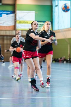 Bild 79 - Frauen HSG Kremperheide/Muensterdorf - HFF Munkbarup : Ergebnis: 28:27